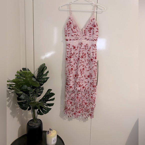 Bardot Coco Lace in Lotus Dress Pink and Red - Picture 4 of 4